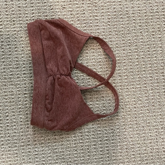 Vuori Elevation Ruched Bra - Picture 2 of 2